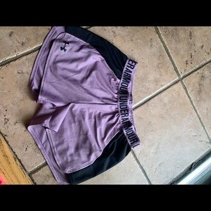 UNDER ARMOUR SHORTS